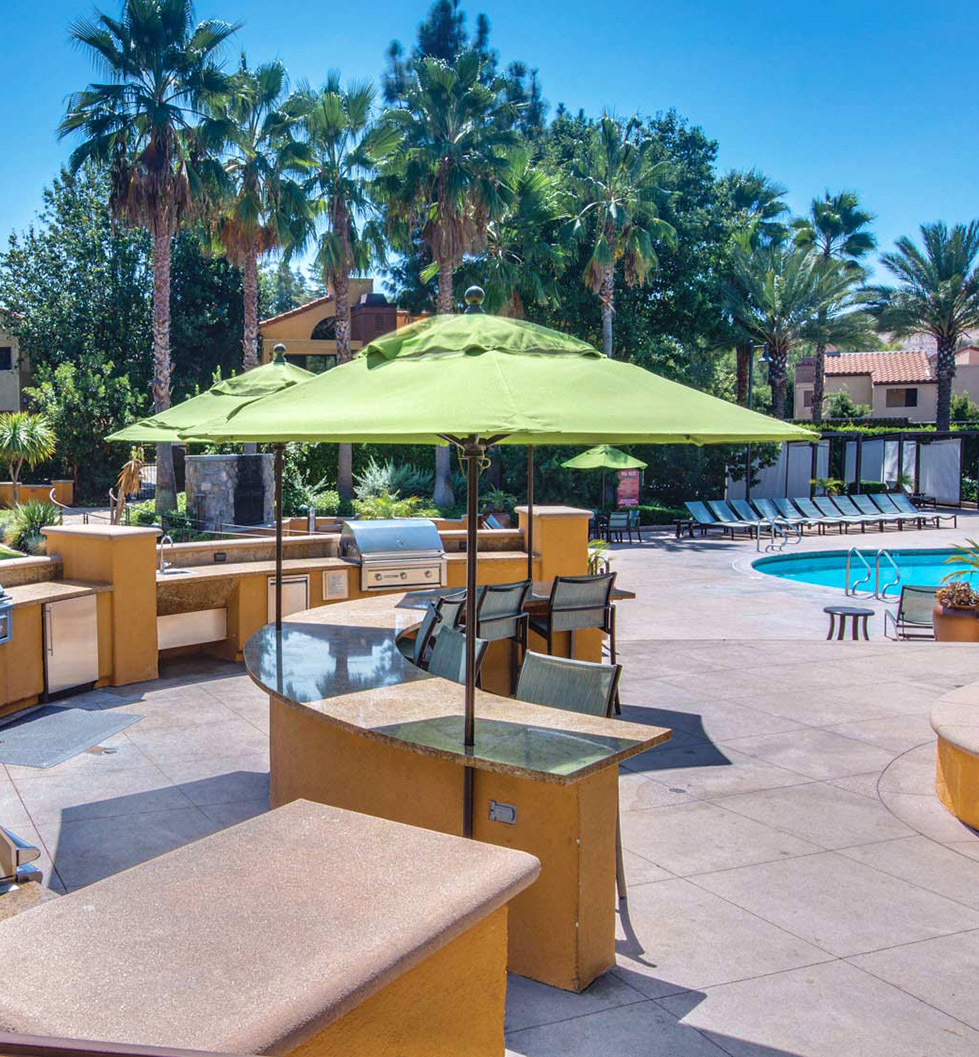 Malibu Canyon Apartments in Calabasas, CA Community Features